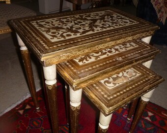 Vintage Elegant Hollywood Regency Tables/Nesting Tables Italian Florentine Gilt Wood Set.Brocante #1