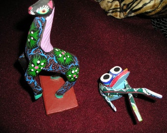 Vintage Whimsical Mexican Folk Art Carvings Pair of Nature Animals..