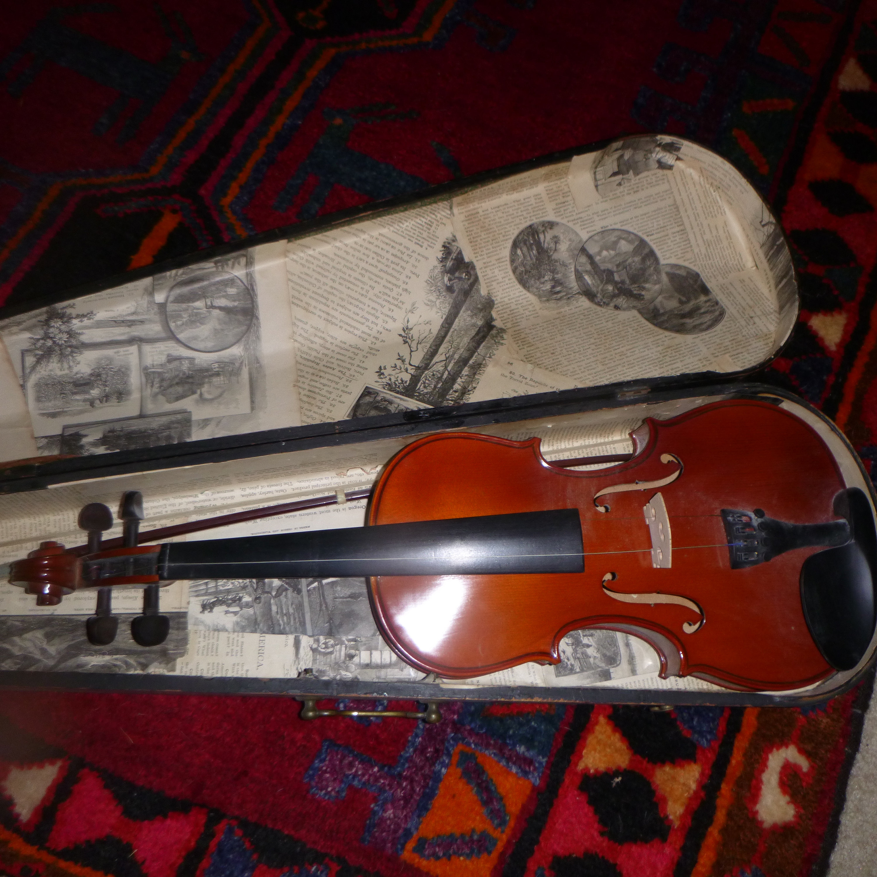 Antique Shabby Primitive Wooden Coffin like Violin/Fiddle Case.Rustic Shabby chic Hide All.Brocante.