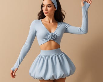 Light Blue Tennis Outfit: Long Sleeve Crop Top & Bubble Skirt Set