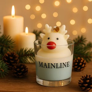 Handmade Christmas Reindeer Soy Candle – Holiday Home Decor
