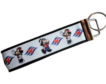 Captain Mickey & Minnie Key Fob - Disney Cruise Line, DCL, Fish Extender, FE Gift