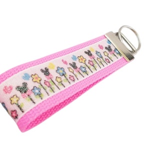 Disney Key Fob - FE Gift, Wristlet, Mickey Key Fob, Fish Extender, Mickey Mouse, Glitter, Mickey Ears, Flowers