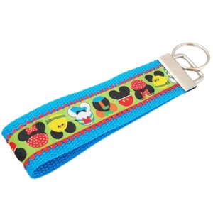 Disney Key Fob - FE Gift, Wristlet, Mickey Ears Key Fob, Fish Extender, Donald, Minnie, Goofy