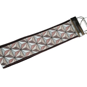 Epcot Disney Walt World Key Fob - FE Gift, Wristlet, FE, Fish Extender Geometric, Spaceship Earth