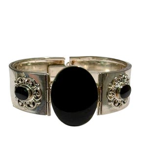 Vintage Silver Tone With Faux Black Onyx Bracelet