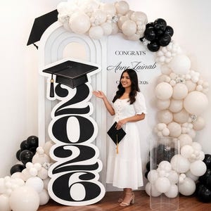 Accesorio para fotos de la promoción de 2026 / Letrero grande de graduación de 47” 2026 / Accesorio para fotomatón de graduación / Decoración para fiesta de graduación / Recorte de cartón ligero