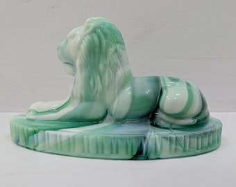 Vintage Emerald Green and White Slag Uranium Glass Glows Oscar the Lion Paperweight Summit Art Glass Collectible