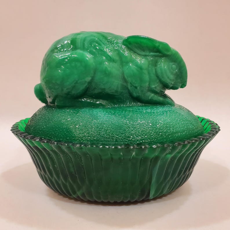 Vintage Malachite Green Slag Glass Rabbit on Nest 5.5