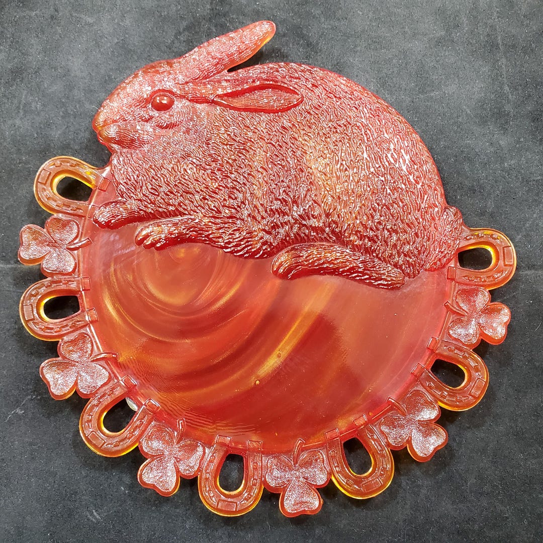 Geraldine Red Slag Glass 7.5