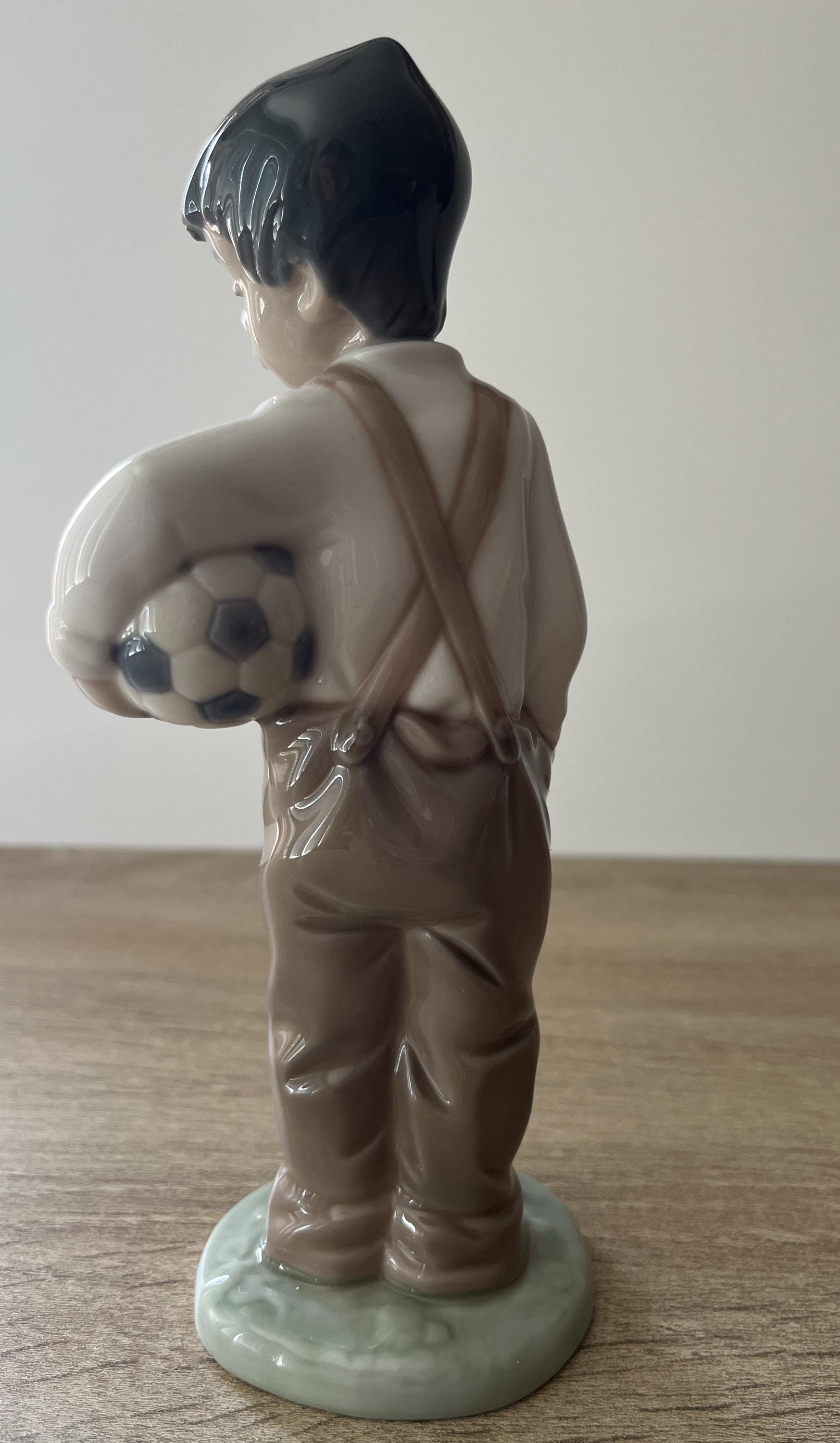 Vintage Lladro Porcelain Boy With Soccer Ball Figurine: NAO Daisa