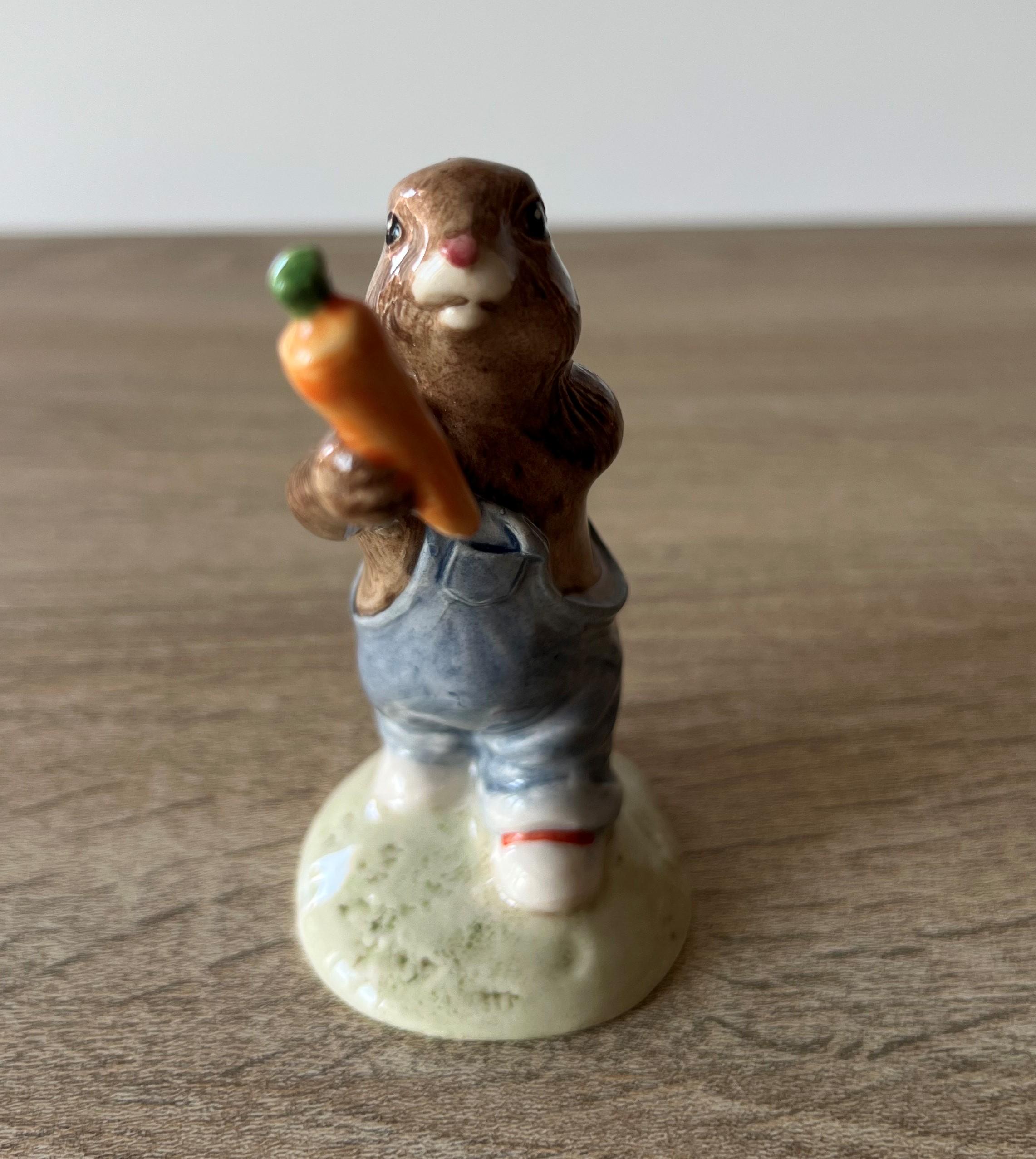 Royal Doulton Bunnykins DB155 - Collectible Mother's Day Rabbit
