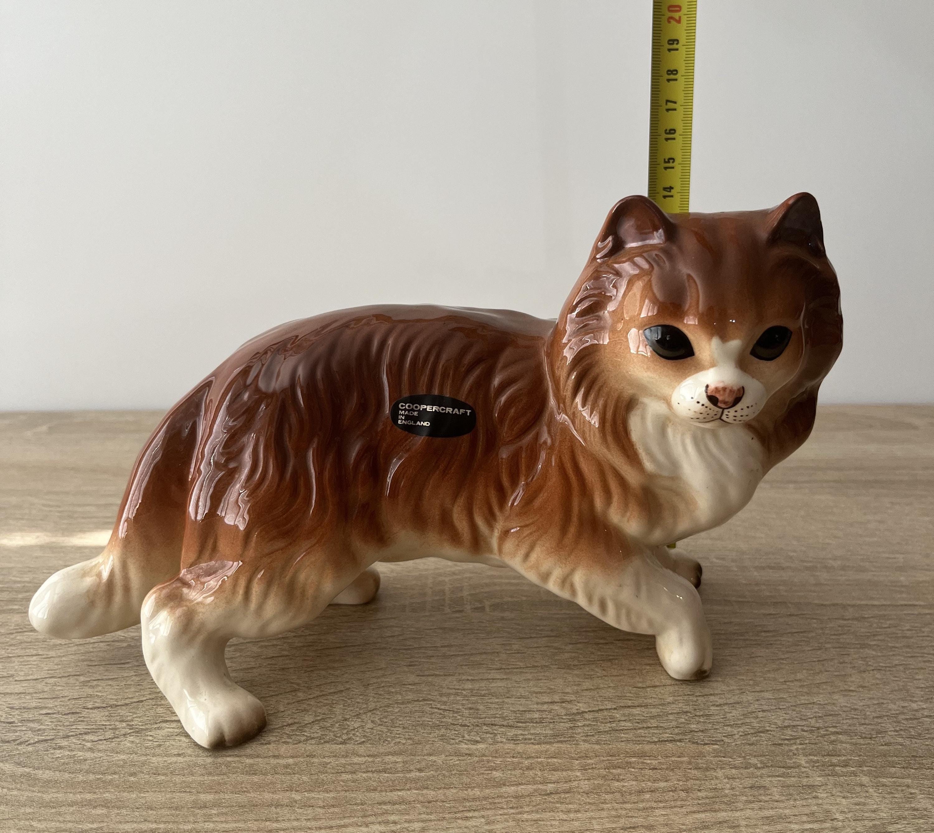 Vintage Coopercraft Persian Cat Figurine: English Porcelain Animal