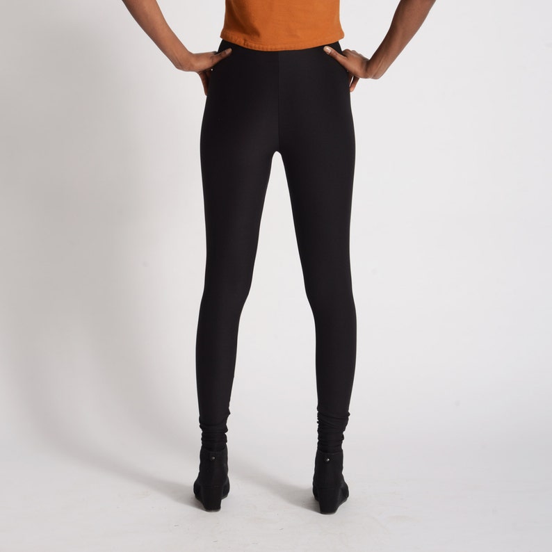 UPC 712317612530 - YOFIT Women's High Waist Tummy Control Capri Leggings Smartph