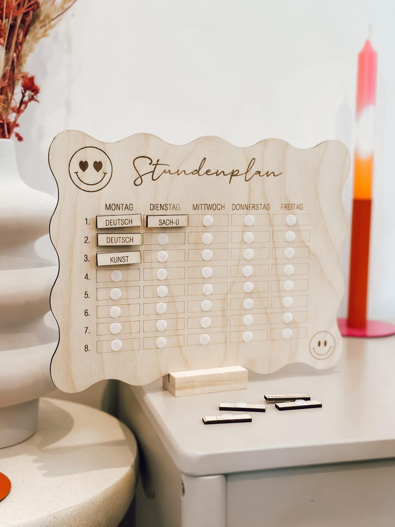 Wooden Timetable – Smiley Edition | With Engraving & Velcro Pockets ...