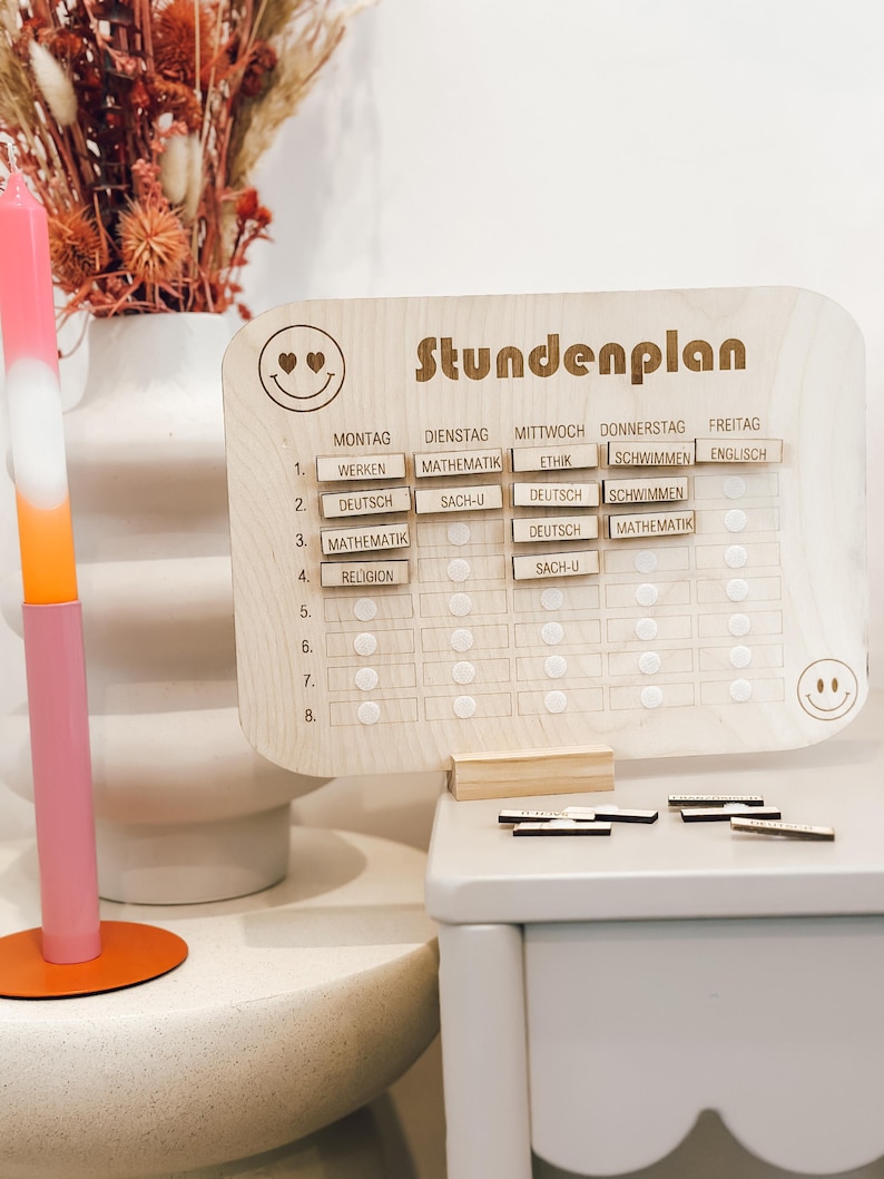 Wooden Timetable – Smiley Edition | With Engraving & Velcro Pockets ...