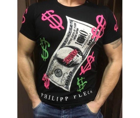 Mens short sleeve t-shirt in P.Plein retro style.Vintage designer summer fashion size S.Used once and in perfect condition.