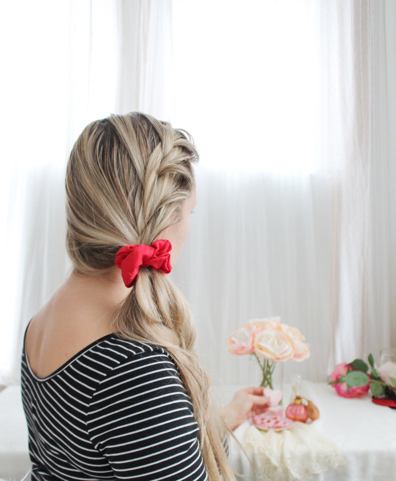 Valentines Day Red 100/% Silk Scrunchie Hair Tie Handmade by Ohh Lulu