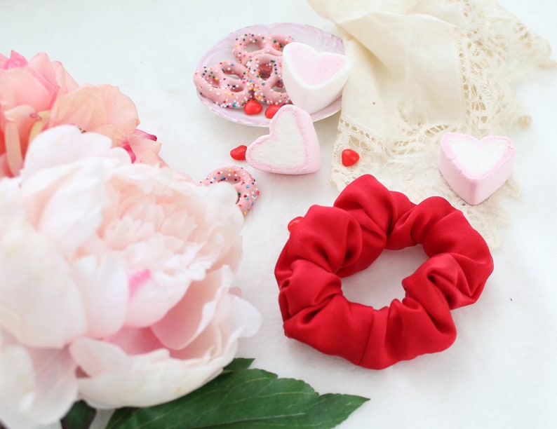 Valentines Day Red 100/% Silk Scrunchie Hair Tie Handmade by Ohh Lulu