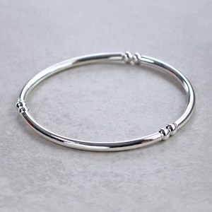 Sterling Silver or Silver Plated Stacking Stretch Bracelet