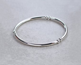 Sterling Silver or Silver Plated Stacking Stretch Bracelet