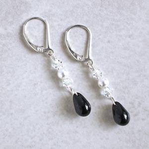 Black & White Pearl Dangle Earrings
