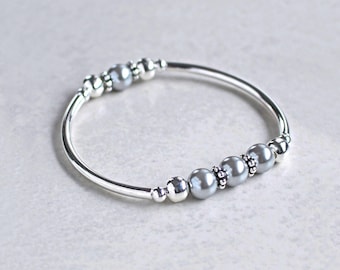 Gray Glass Pearl Stretch Bracelet