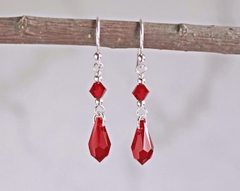 Brincos de Lágrima de Cristal Vermelho
