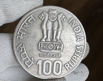 100 Rupees 1986 India Coin REPLICA Silver Plated
