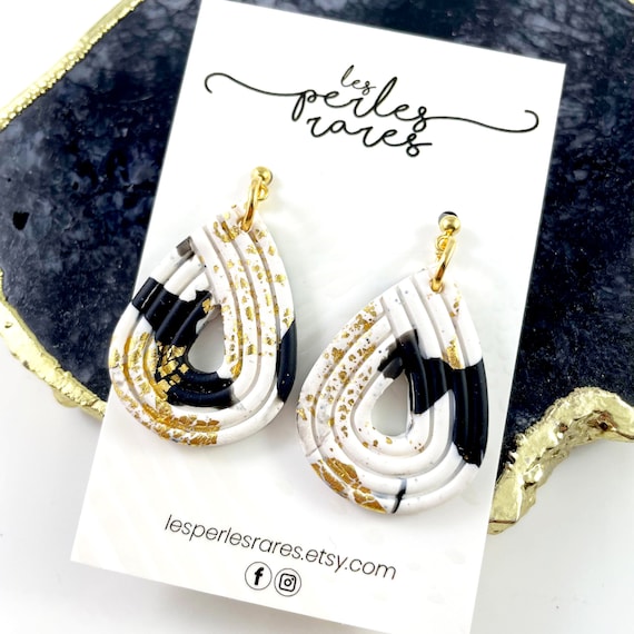 Earrings black and white, drop shape, tubes, gold foil, leaf, gold stud, gold, earring, polymer clay earring, les perles rares