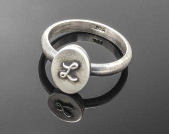 PERSONALIZED ASHES altar RING with cursive letter or symbol on top. Oxidized solid sterling silver ring with ashes inside. Immortal Love.