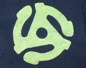 45 RPM Adapter Patch - geometryczna naszywka, płyty, symbol vintage, geometria, punkowe naszywki, metal, święta geometria, żółty, hipster nerd