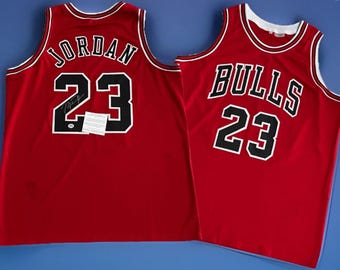Michael Jordan signed autographed jersey. Holo Sticker with COA. Chicago Bulls