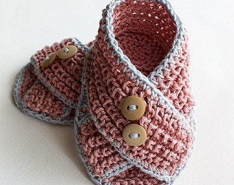 Knitting Pattern (PDF file) Baby Sandals Piccolini (for sizes 0-3/3-6/6-12 months)