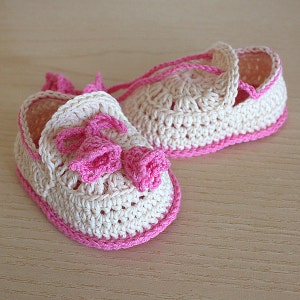 PDF file CROCHET Pattern - Baby Shoes Summer Bells  ( 0-6 /6- 12 months)