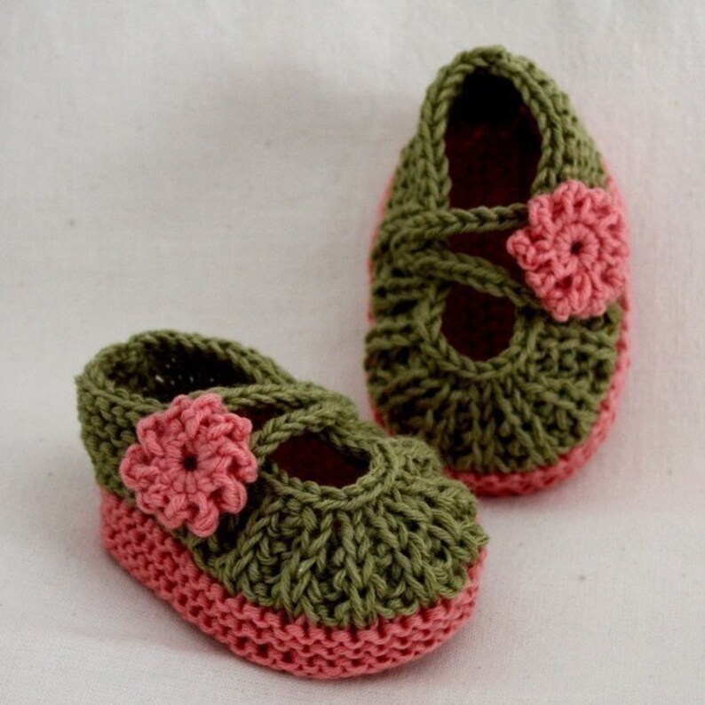 Knitting Pattern PDF file Daisy Baby Booties 0-6/6-12 months image 4