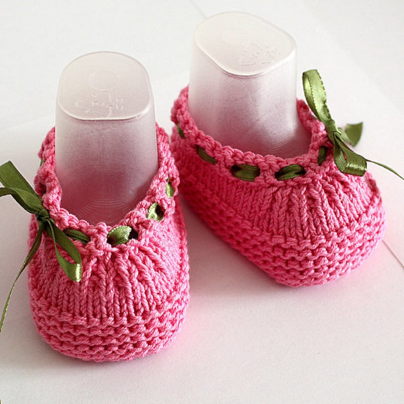 Knitting Pattern PDF file Baby Shoes Beatrice sizes 0-3/3-6/6-12 months image 4