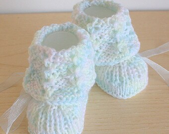 Knitting Pattern (PDF file)  Lace Cuff Baby Booties (sizes 0-6/6-9/9-12 months)