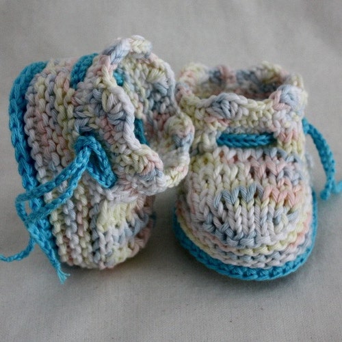 Knitting Pattern pdf File Acorn Baby Booties 0-6/6-12 - Etsy