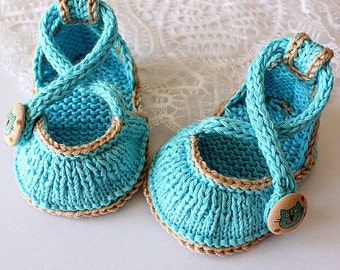 Knitting Pattern (PDF file)  Kitten Baby Shoes (sizes 0-6/6-12 months)