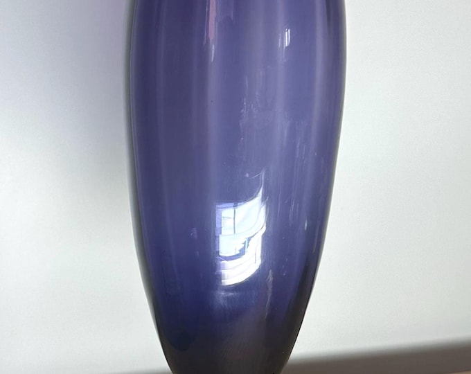 Hand-Blown Amethyst Art Glass Vase: Mid Century Modern Fluted Decor