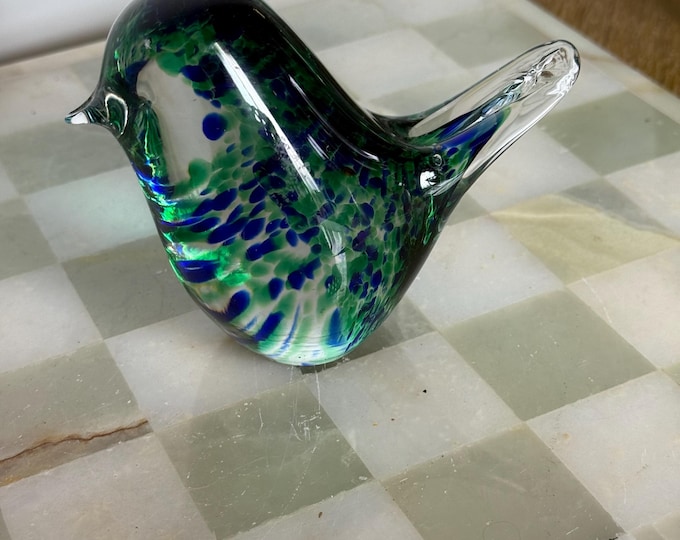 Wedgwood Art Glass Bird – Green & Blue Speckled Signed, Labelled Vintage Paperweight