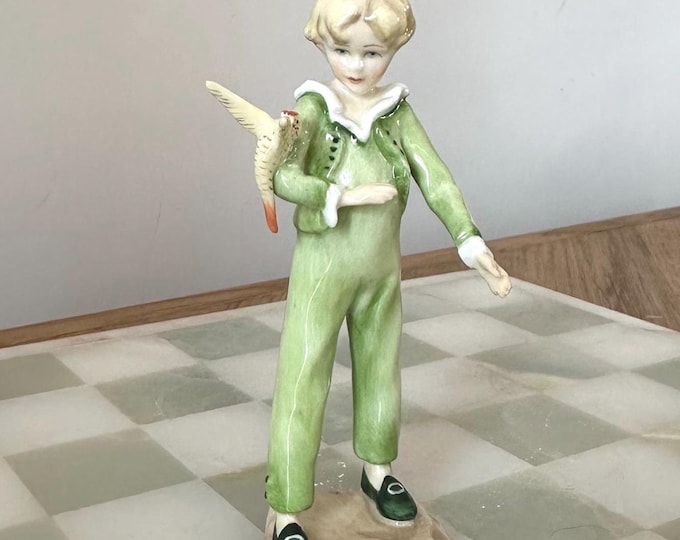 Royal Worcester "Little Parakeet" Figurine: 1982 Vintage Bone China