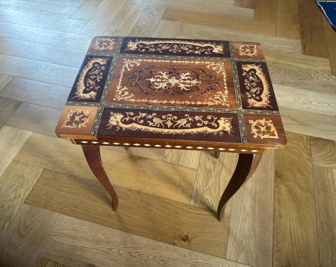 Vintage Italian Sorrento Music Box Inlaid Wood Swiss Movement Cabriole Legs