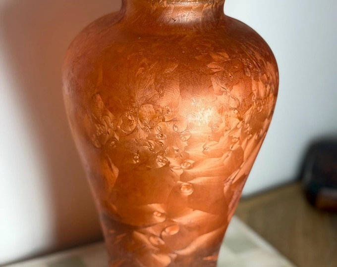 Large Vintage Amber Art Glass Vase with Swirl detail