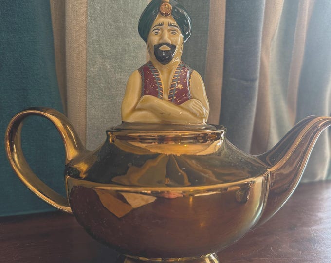 Wade Genie Teapot Figural Genie Lid Gold Lustre Novelty Ceramic Vintage 1970s