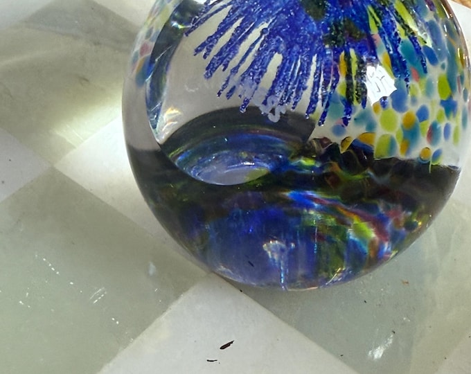 Caithness Art Glass Paperweight – Blue Firework Burst – Handcrafted Scotland