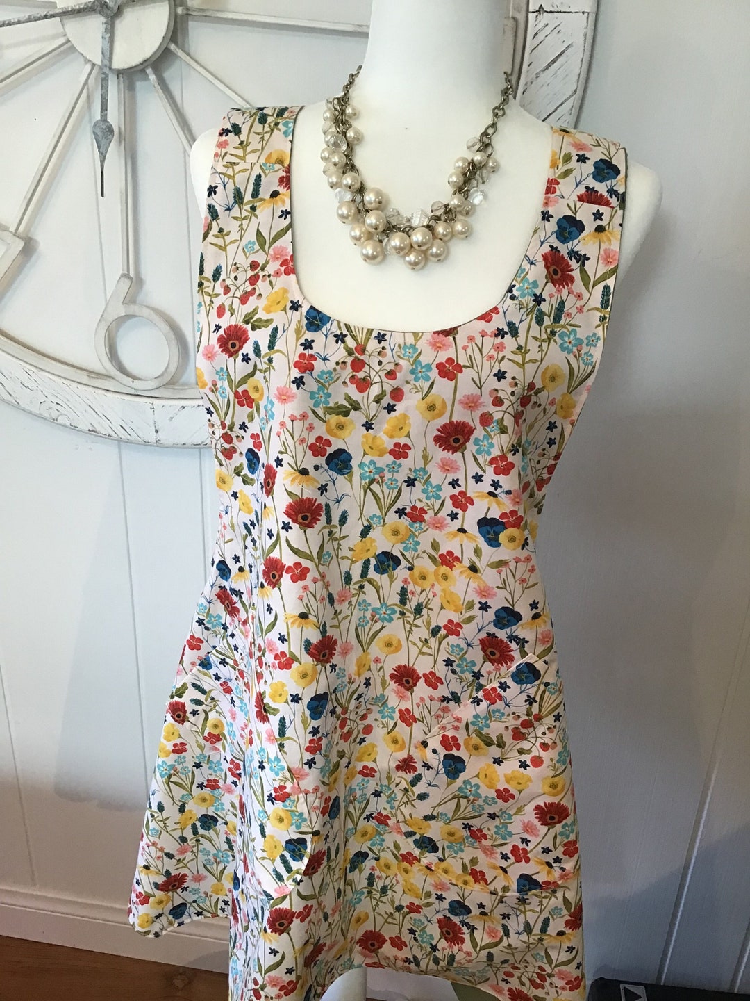 Bright Wildflower Plus Size Apron With Pocketscustom Etsy