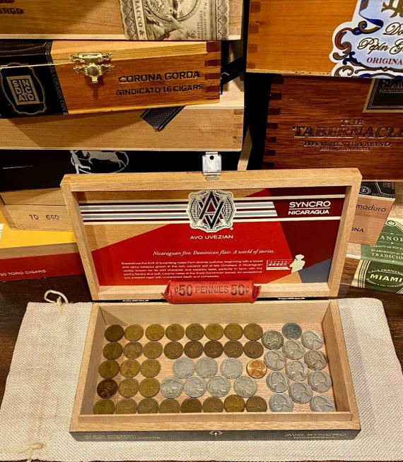 100 pcs Vintage US Coin Collection in a Cigar Box! Wheat Pennies, Indian Head Pennies, Buffalo Nickels & More!  Great Gift Idea