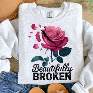 Magnifiquement cassé png Heartbreak Rose Png, t-shirts floraux esthétiques png, autocollants, png Saint-Valentin, cadeau Saint-Valentin, fille brisée Saint-Valentin.